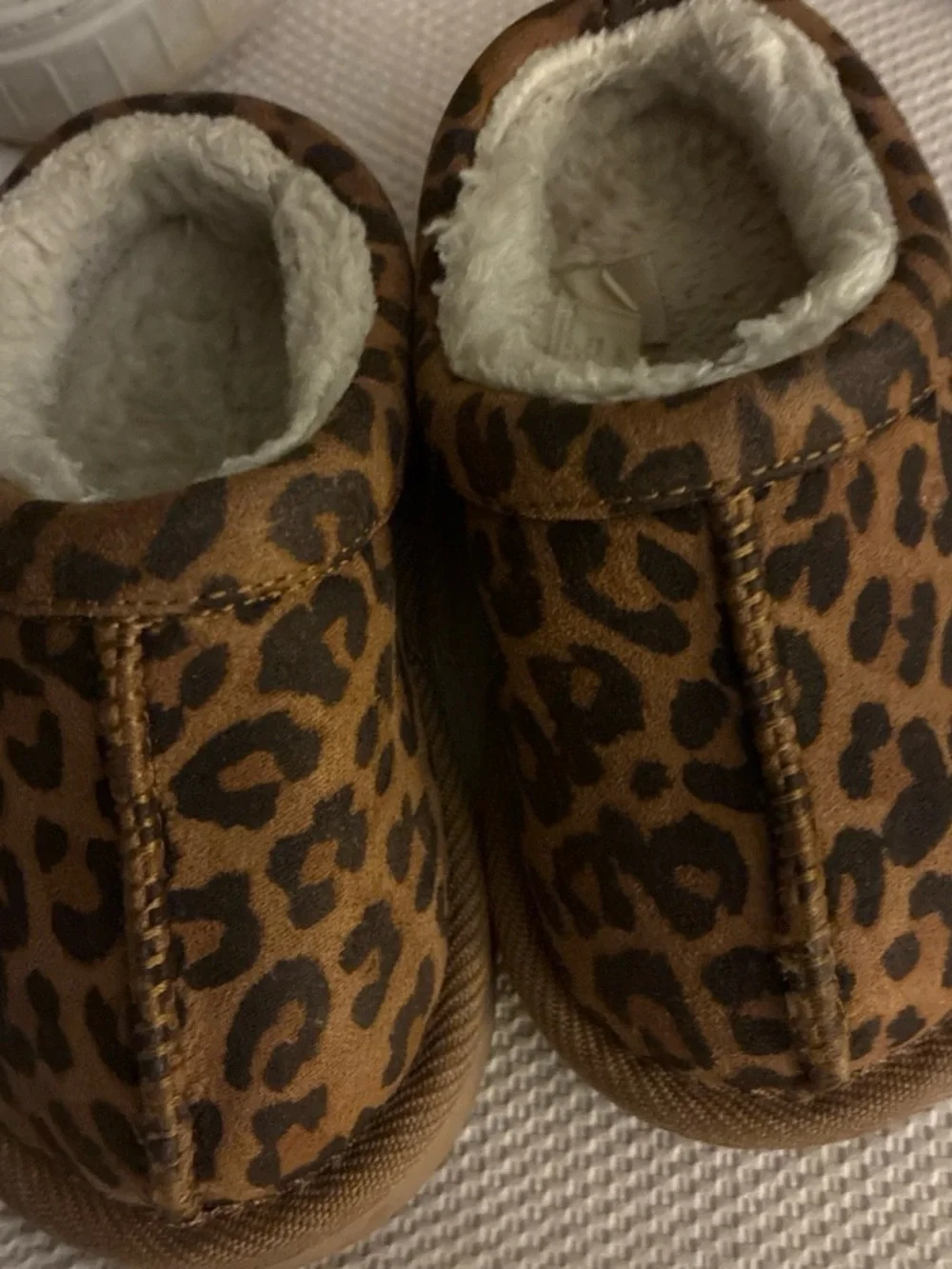 N/A soft leopard